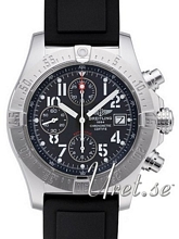 Breitling Avenger Musta/Kumi �45 mm