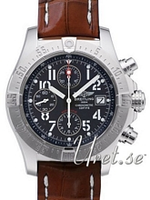 Breitling Avenger Musta/Nahka �45 mm