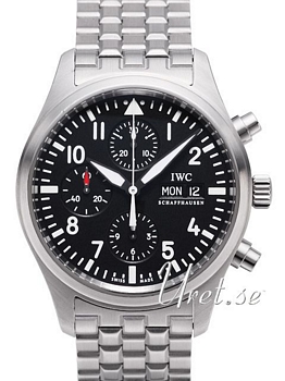 IWC Pilots Classic Chronograph Black Dial Bracelet